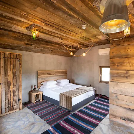 Alliance Kamp alanı Filibe